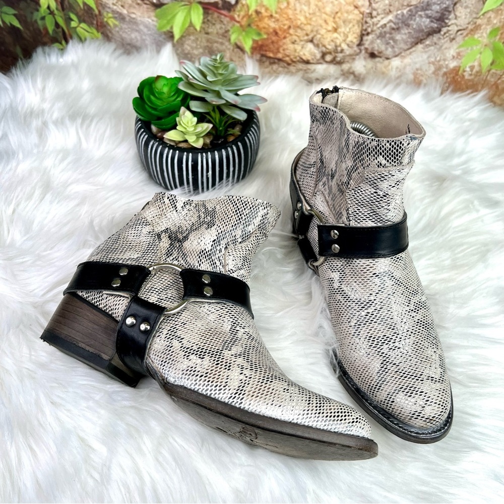 FREEBIRD Santiago Snake Leather Harness Boots, 7 - Picture 12 of 14